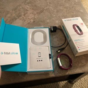 Fitbit Alta HR